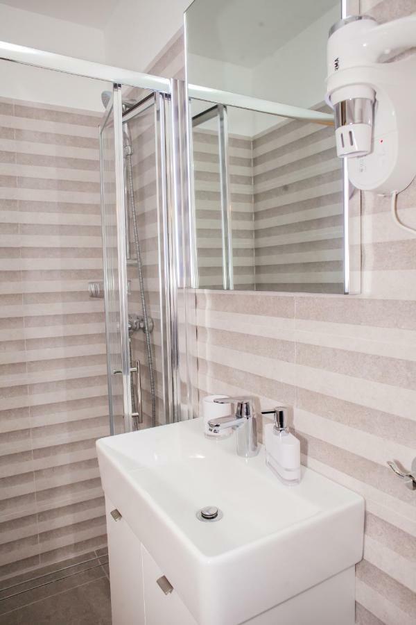 Marijola Apartments Šibenik Kültér fotó